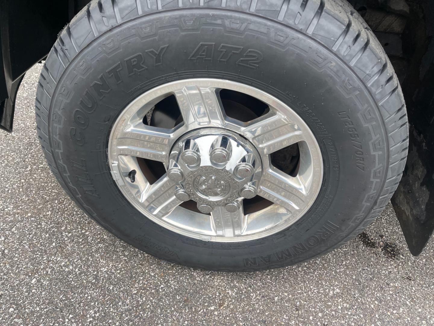 2012 Black /Black Dodge Ram 2500 Laramie Crew Cab SWB 4WD (3C6TD5FT6CG) with an 5.7L V8 OHV 16V engine, 6-Speed Automatic transmission, located at 547 E. Main St., Orwell, OH, 44076, (440) 437-5893, 41.535435, -80.847855 - This 2012 Dodge Ram 2500 Laramie Crew Cab is a heavy-duty pickup truck designed for serious towing and hauling capabilities. Powered by a 5.7L HEMI V8 engine mated to a 6-speed automatic transmission and 3.73 gearing, it boasts an impressive 10,550-pound towing capacity. The interior is well-appoint - Photo#19